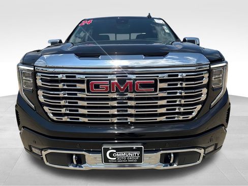 Used 2024 GMC Sierra 1500 Denali w/ Denali Reserve Package AWD/4WD image 10