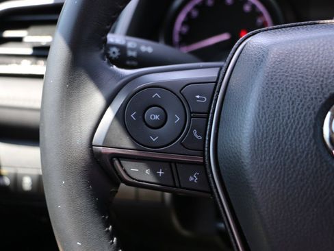 Used 2024 Toyota Camry SE FWD image 16