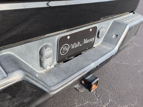 Used 2019 Chevrolet Silverado 1500 RST AWD/4WD image 36