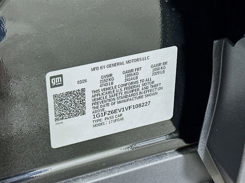 New 2027 Chevrolet Bolt RS w/ Technology Package FWD image 33