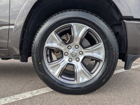 Used 2021 RAM 1500 Laramie w/ Sport Appearance Package image 10