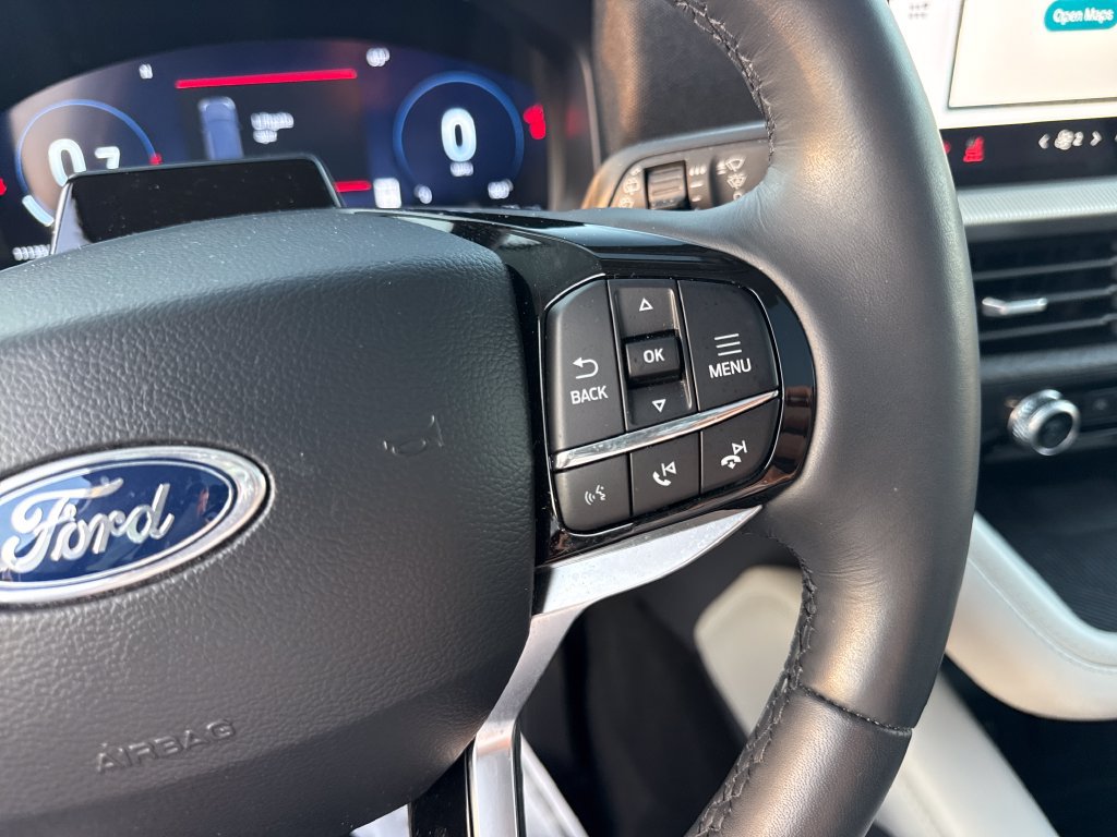 Used 2026 Ford Explorer Platinum w/ LUX Leather Package AWD/4WD image 31