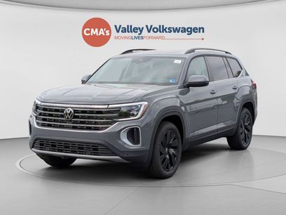 New 2026 Volkswagen Atlas SE