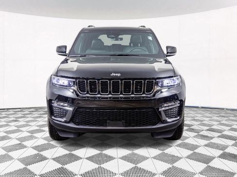 New 2025 Jeep Grand Cherokee Limited image 6