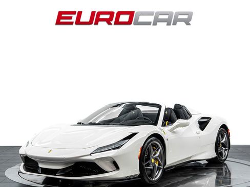 Used 2022 Ferrari F8 Tributo RWD image 1