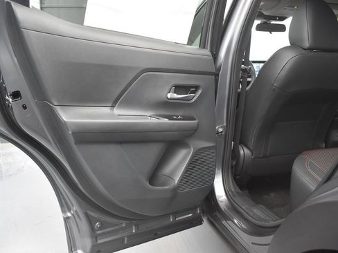 New 2026 Nissan Kicks SR w/ Cold Weather Package AWD/4WD image 16