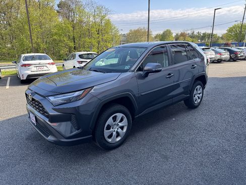 Certified 2023 Toyota RAV4 LE AWD/4WD image 2