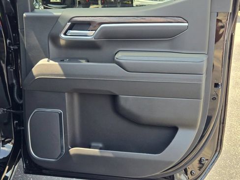 New 2026 GMC Sierra 1500 SLT w/ SLT Convenience Package AWD/4WD image 20