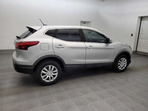 Used 2019 Nissan Rogue Sport S FWD image 10