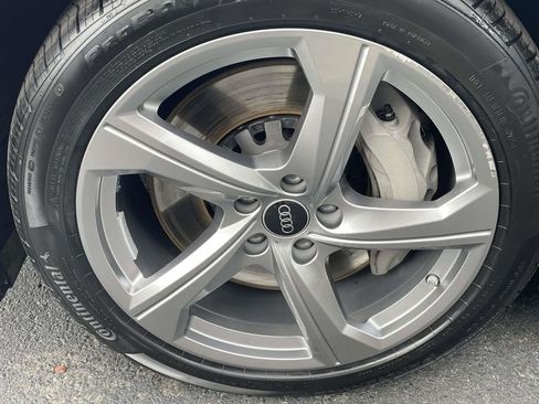 Used 2024 Audi A6 Premium Plus image 11