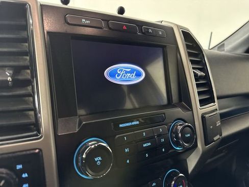 Used 2020 Ford F150 Lariat image 7