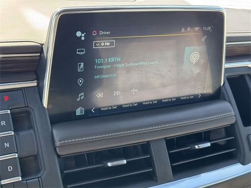 Certified 2023 Chevrolet Suburban LT image 14