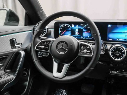 Used 2022 Mercedes-Benz CLA 250 image 16
