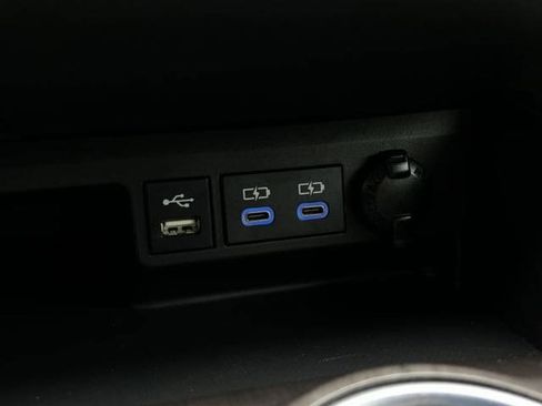 Used 2022 Toyota Highlander Platinum FWD image 23