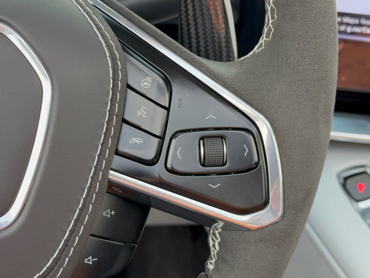 Used 2024 Chevrolet Corvette Z06 w/ Z07 Performance Package RWD image 19