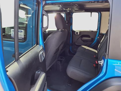 Used 2022 Jeep Wrangler Unlimited Sport AWD/4WD image 34