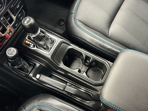 Used 2024 Jeep Wrangler Unlimited Rubicon 4xe w/ Technology Group image 26