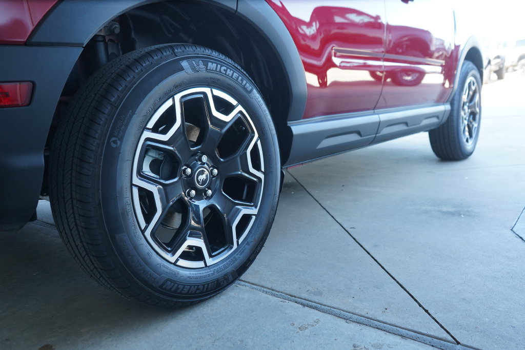 New 2026 Ford Bronco Sport Outer Banks w/ Outer Banks Tech Package+ AWD/4WD image 9