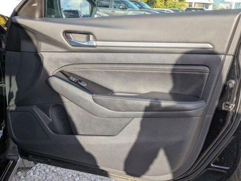 Used 2023 Nissan Altima 2.5 SL image 28