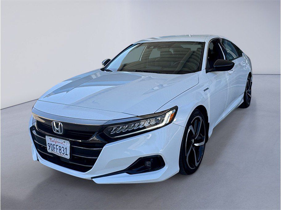 Used 2022 Honda Accord Sport image 1