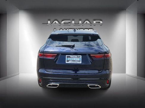 New 2025 Jaguar F-PACE R-Dynamic S image 4