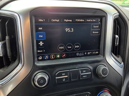Used 2022 Chevrolet Silverado 1500 LT Trail Boss w/ Convenience Package II AWD/4WD image 25