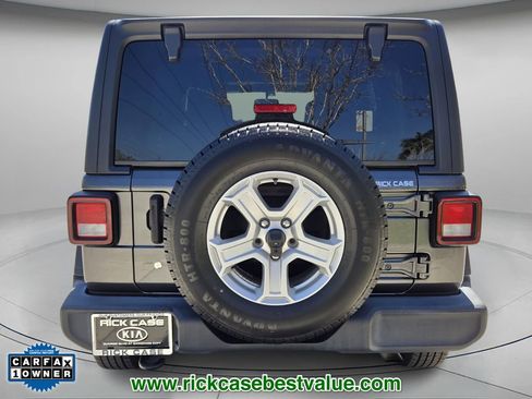 Used 2019 Jeep Wrangler Unlimited Sport S image 6