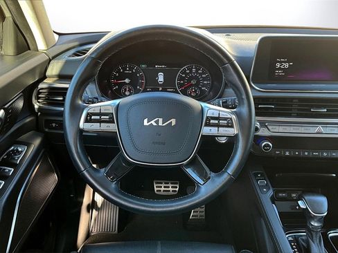 Used 2022 Kia Telluride SX w/ Nightfall Edition Package image 10
