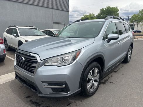 Used 2021 Subaru Ascent Premium image 1