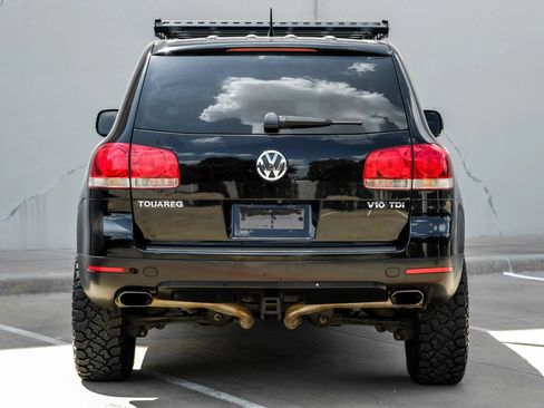 Used 2006 Volkswagen Touareg V10 TDI AWD/4WD image 5