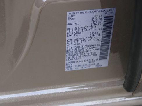 Used 2024 Nissan Frontier PRO-4X w/ Pro Premium Package image 32