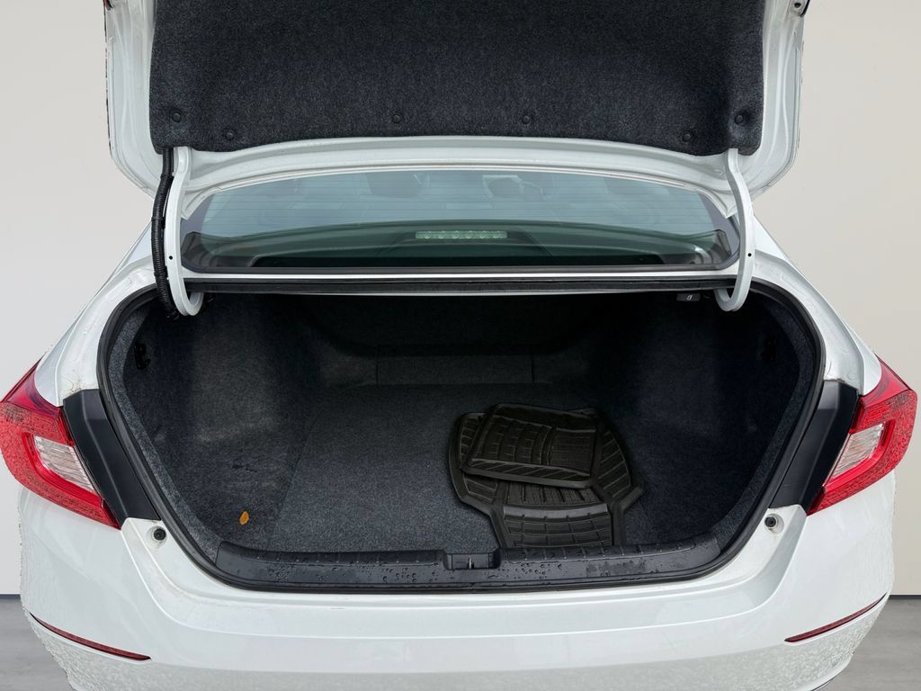Used 2020 Honda Accord LX image 18
