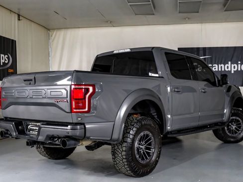 Used 2020 Ford F150 Raptor w/ Equipment Group 802A Luxury AWD/4WD image 8