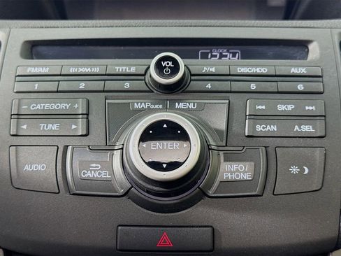 Used 2013 Acura TSX Sedan image 17