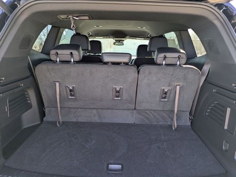 Used 2025 Buick Enclave Sport Touring image 23