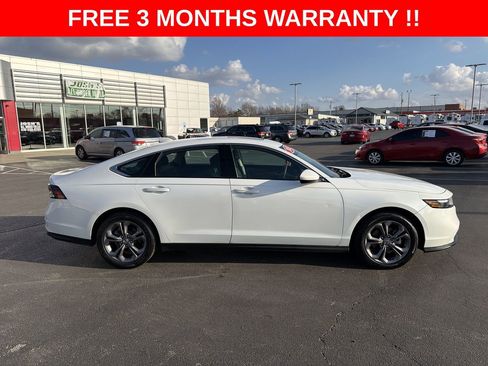 Used 2023 Honda Accord EX image 31