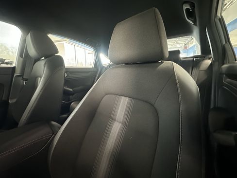 Used 2024 Honda Civic Sport image 10