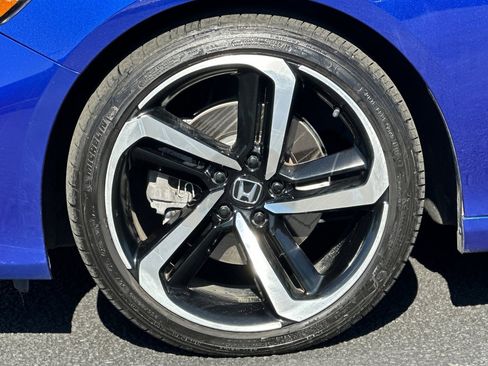 Certified 2022 Honda Accord Sport image 11