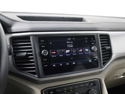 Used 2019 Volkswagen Atlas SE image 29