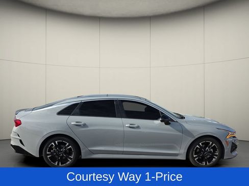 Used 2022 Kia K5 GT-Line w/ GT-Line FWD Premium Package image 11