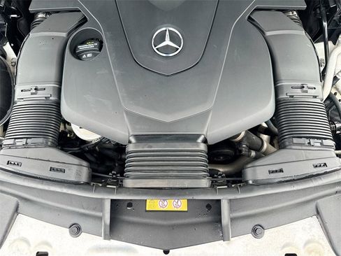 Used 2020 Mercedes-Benz E 450 Coupe w/ AMG Line image 35
