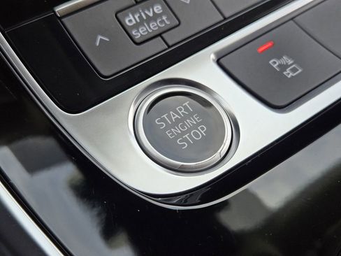 Certified 2023 Audi Q8 Premium Plus AWD/4WD image 26