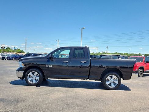 Used 2024 RAM 1500 Classic SLT AWD/4WD image 3
