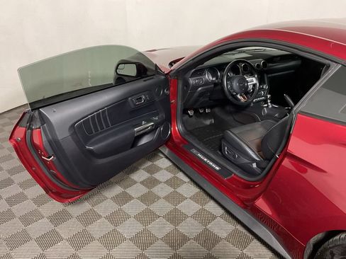 Used 2019 Ford Mustang GT Premium w/ GT Performance Package RWD image 17