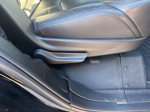 Used 2018 Cadillac Escalade Luxury image 53