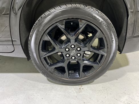 Certified 2025 Chevrolet Traverse RS w/ LPO, Floor Liner Package AWD/4WD image 13