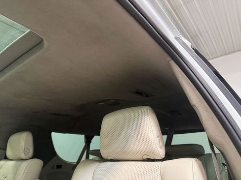 Used 2021 Cadillac Escalade ESV Sport Platinum image 9