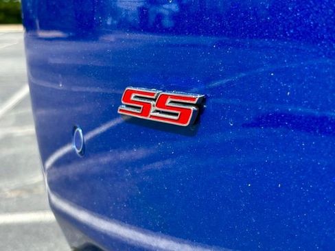 Used 2017 Chevrolet Camaro SS RWD image 15