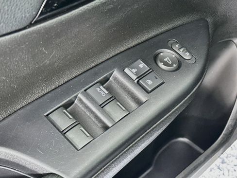 Certified 2017 Honda Accord LX image 17