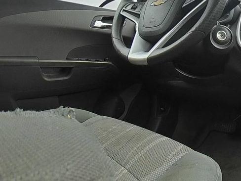 Used 2017 Chevrolet Sonic LT FWD image 19